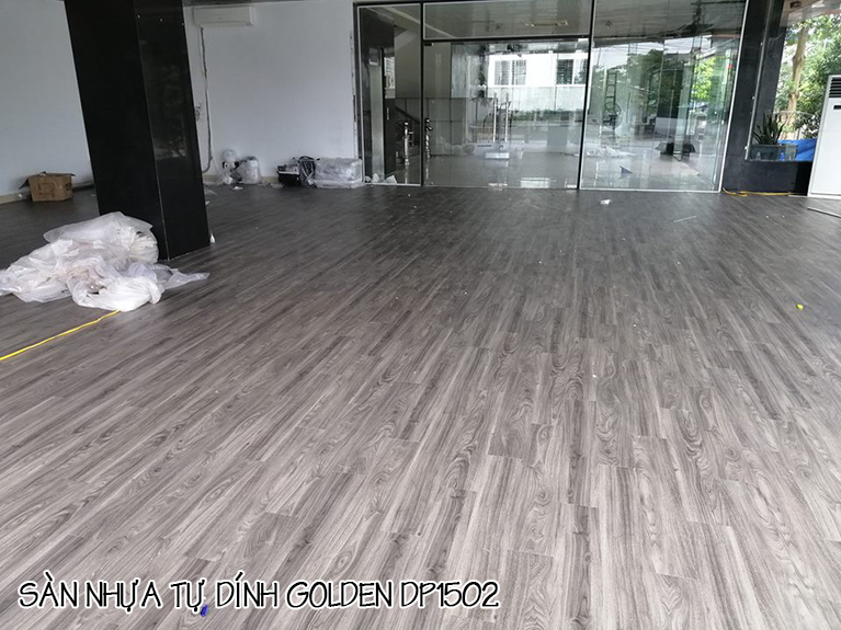 Sàn nhựa tự dính san-nhua-golden