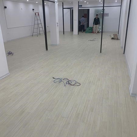 SÀN NHỰA CUỘN SUNYOUNG EL3013 LÁT PHÒNG GYM KHÁCH SẠN 5 SAO