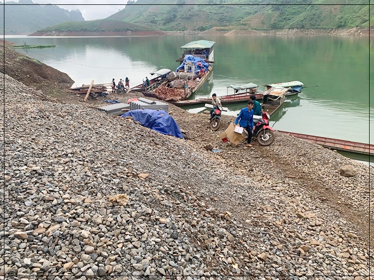 Điểm trường Háng Lìa san-nhua-dep